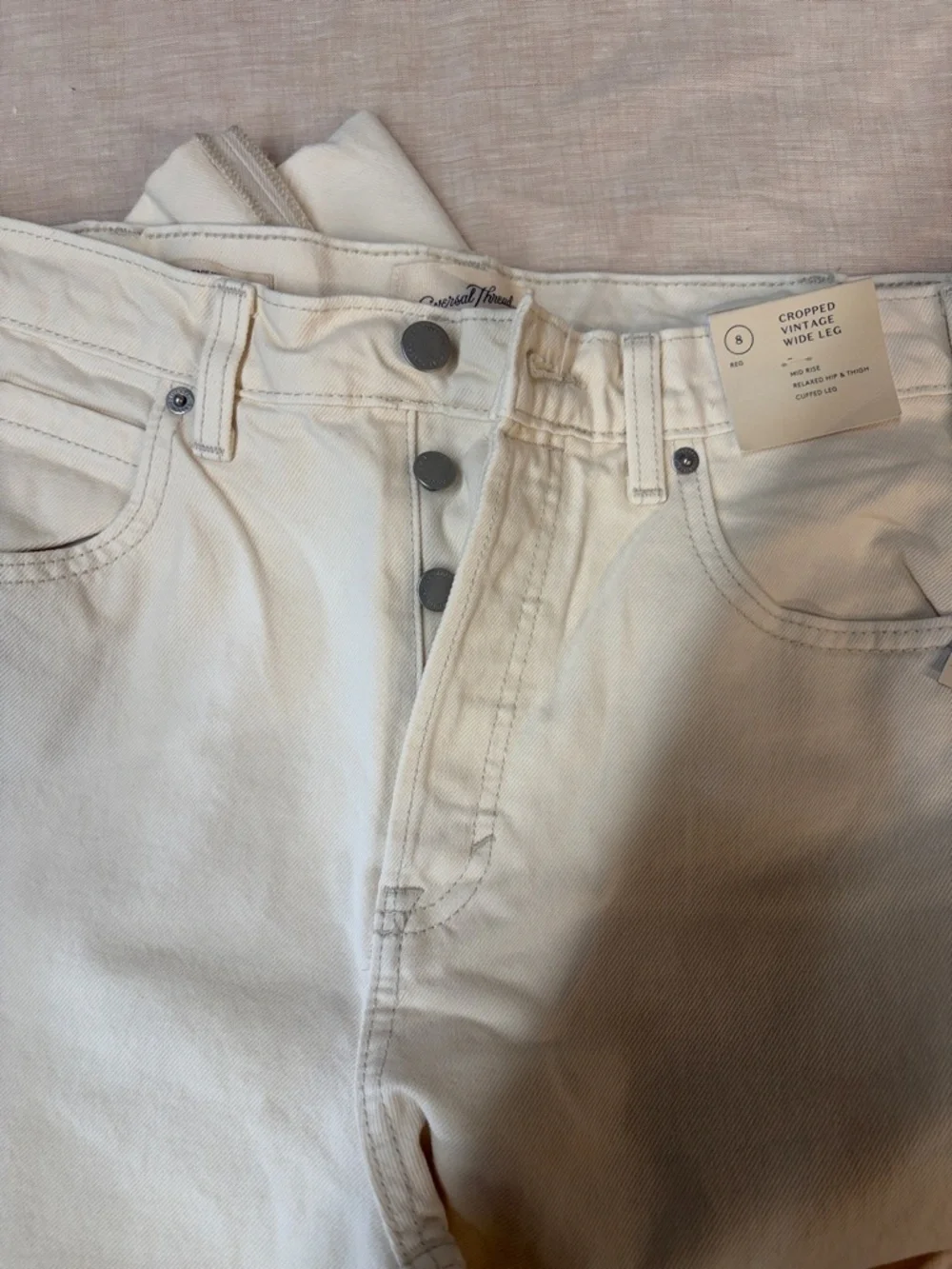 High-Rise Cropped Vintage Wide Leg Jeans - White 8 - Picture 3 of 5